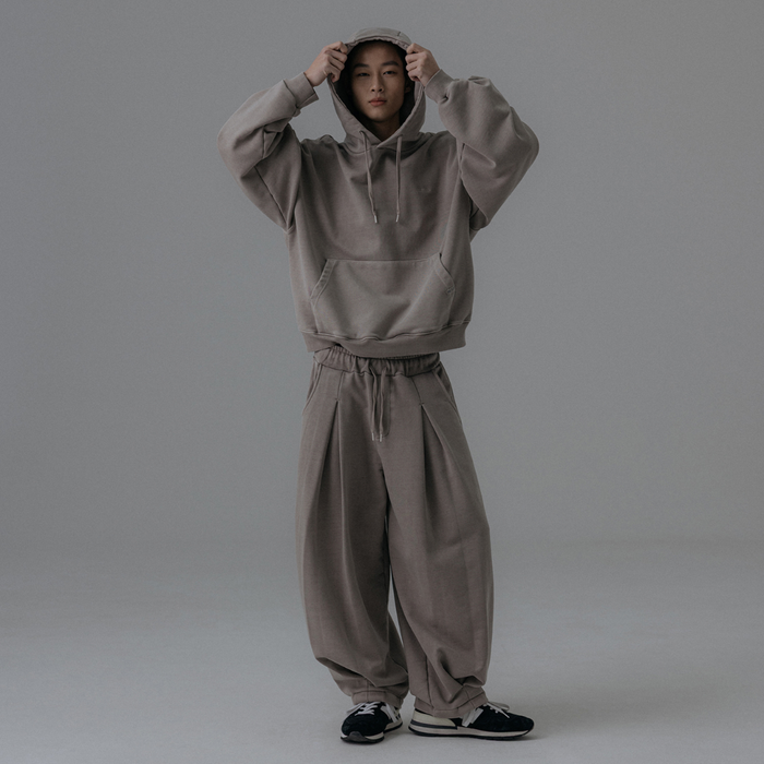 Anglan Valley Tuck Sweat Balloon Pants - Washed Beige