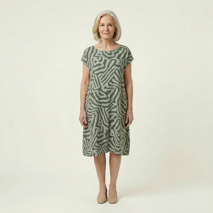 Avanira Dress