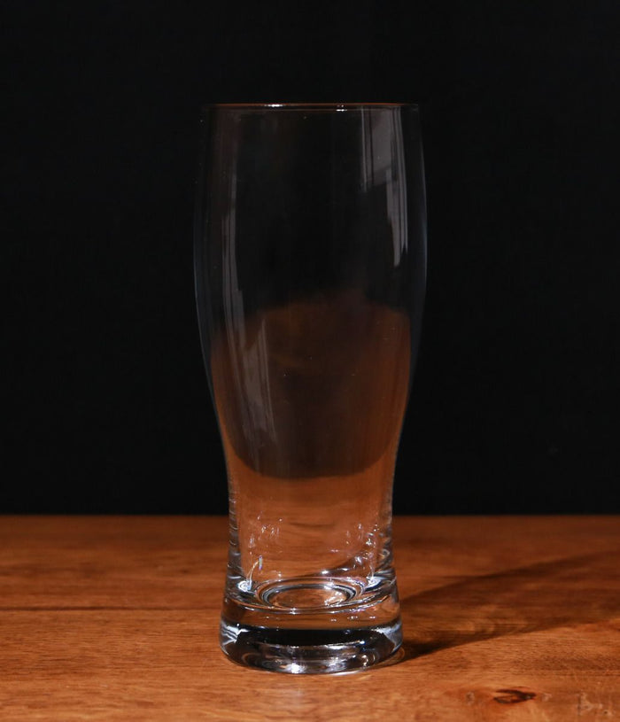 Beer & Lager Glass, Hand Engraved 620ml