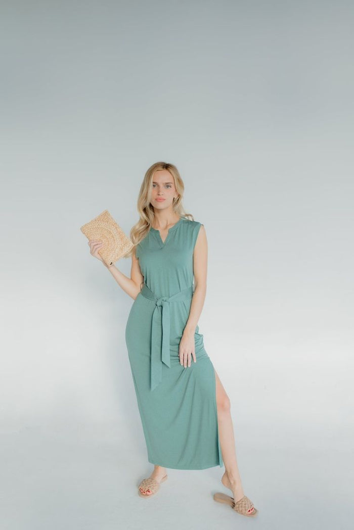 Charlotte Belted Maxi Dress – Women’s Boutique Floral Maxi Dress