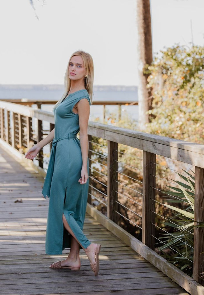 Charlotte Belted Maxi Dress – Women’s Boutique Floral Maxi Dress