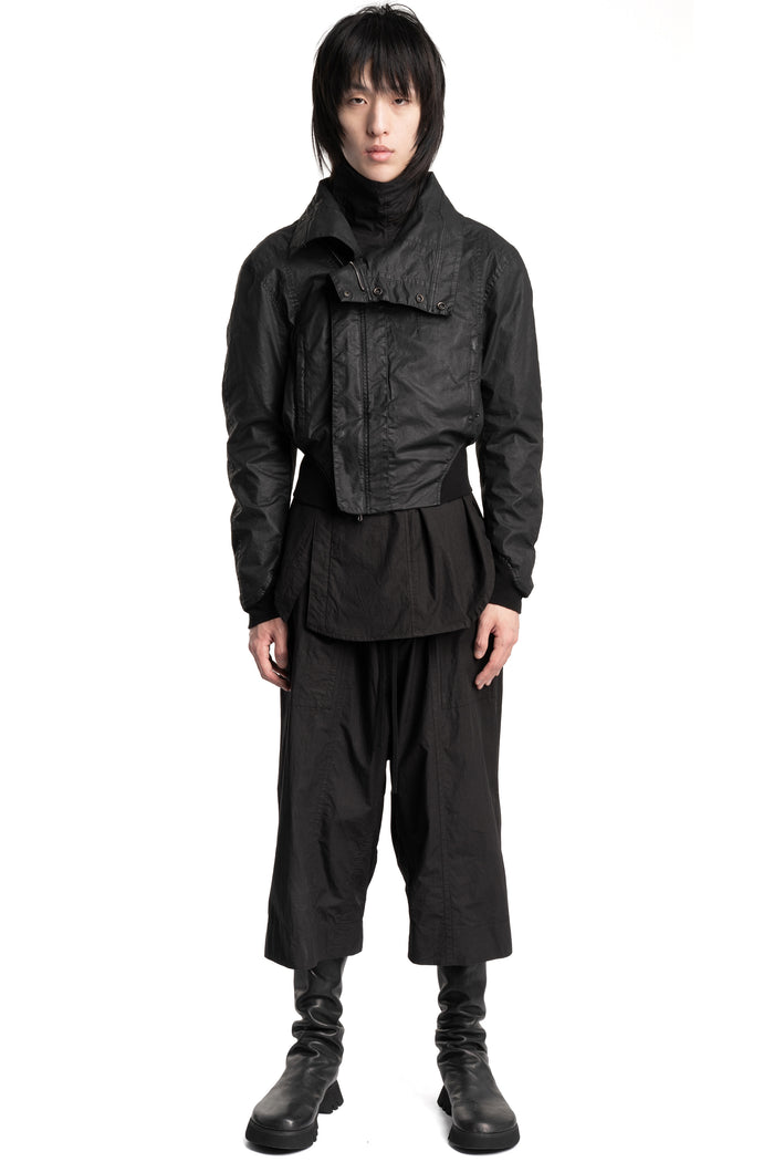 Julius_7 | SS26 - Coated Cropped High Neck Jacket, 937BLM5