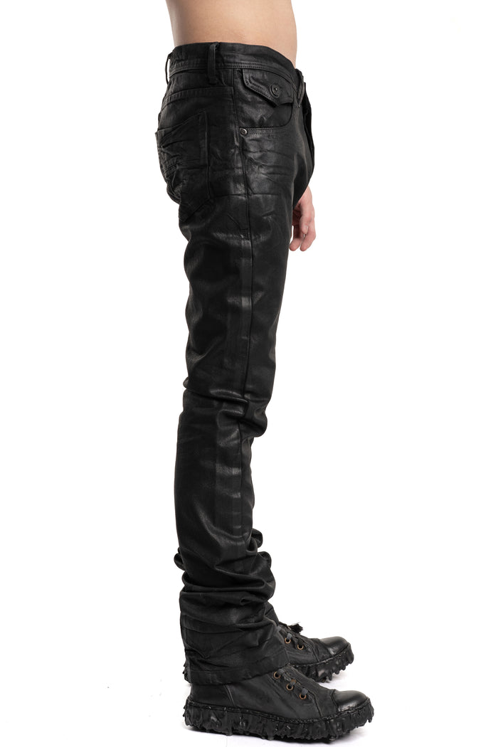 Julius_7 | SS26 - Coated Denim Jeans, 937PAM3-C