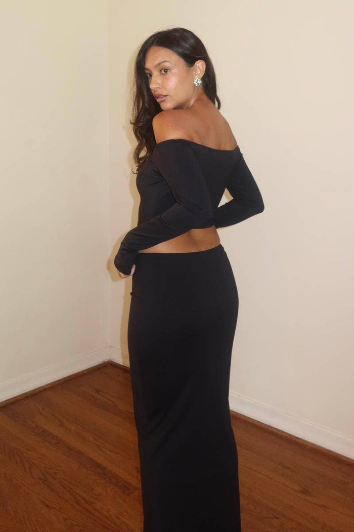 Eugenia Off The Shoulder Crop Top