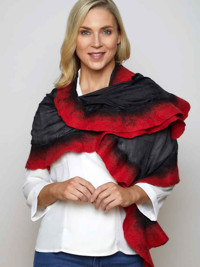 felt_scarf_merino_wool_silk_5e2e541a-db8f-4f8d-9156-0f3f9aeb5c0f.jpg