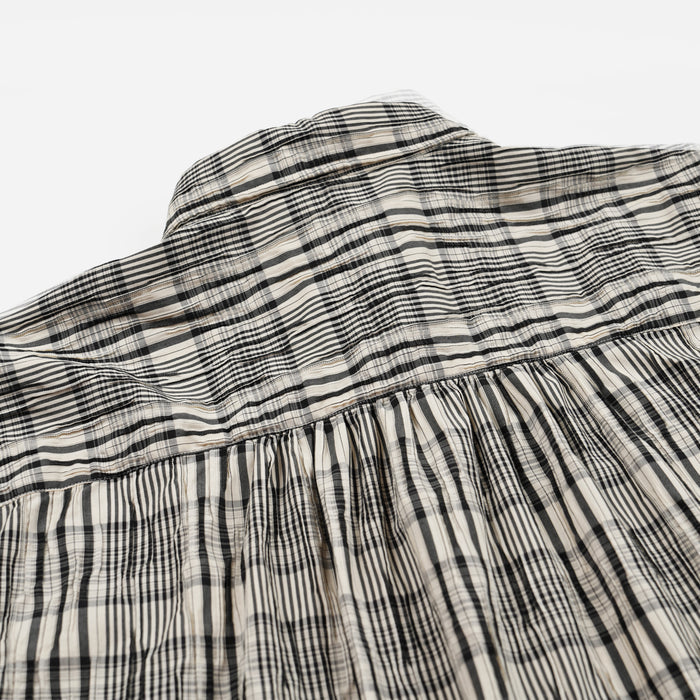 GATHERED SEERSUCKER CHECK SHIRT - BLACK