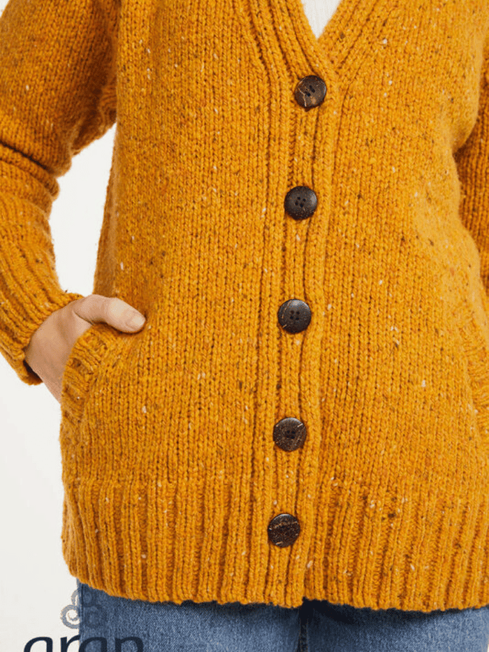 close_up_yellow_dfe13709-5770-47b8-bbb4-1f835f3f66a5.png