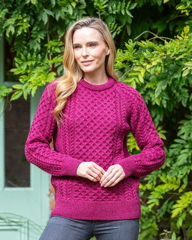 2504_aran_sweater_raspberry_2_1_467e2eb9-d3fa-4112-b6c2-af1eb9e4ecc5.jpg
