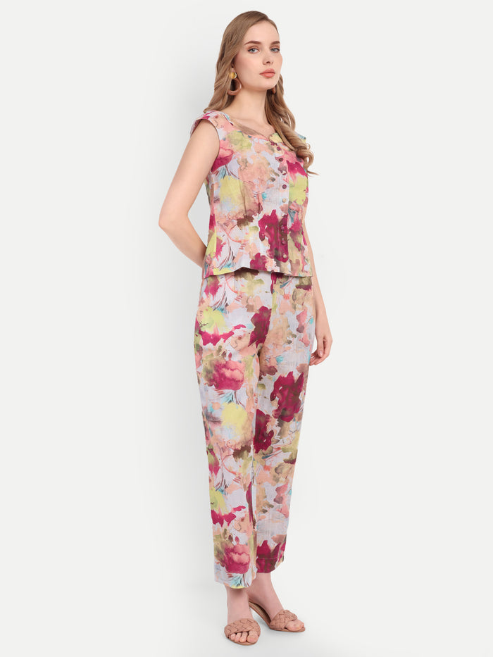 Luxury women’s multicolor Lino top with artistic print and elegant tailored fit