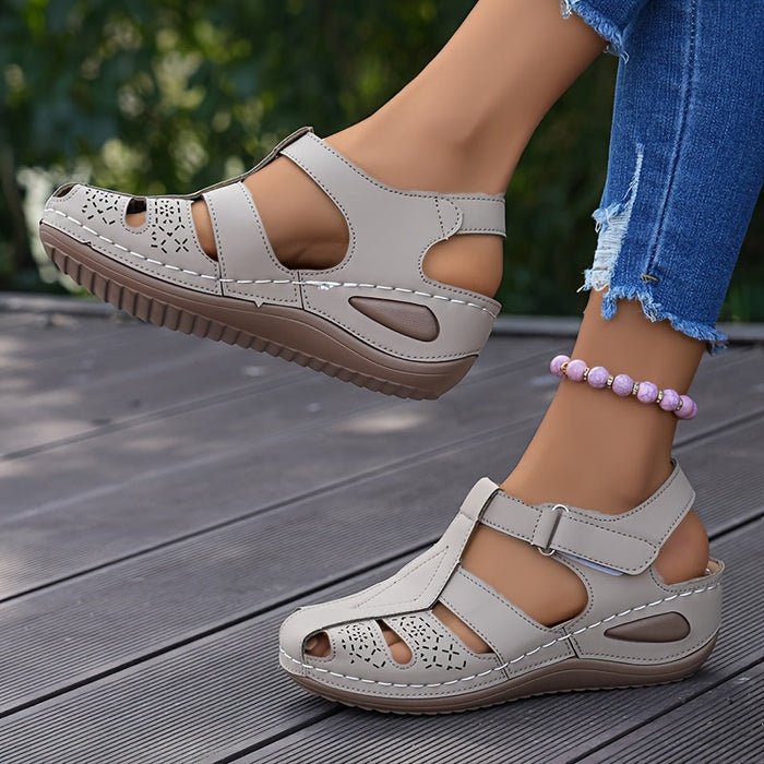 Liva – Lightweight, comfortable sandals for warm days
