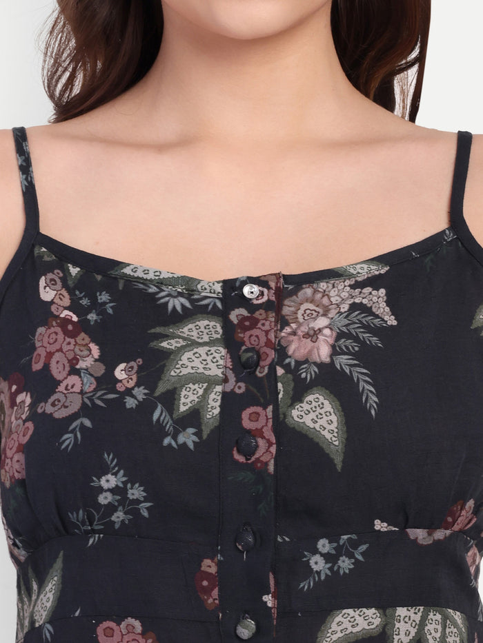 Women’s black floral Nazia top CB set with sleeveless top and matching shorts