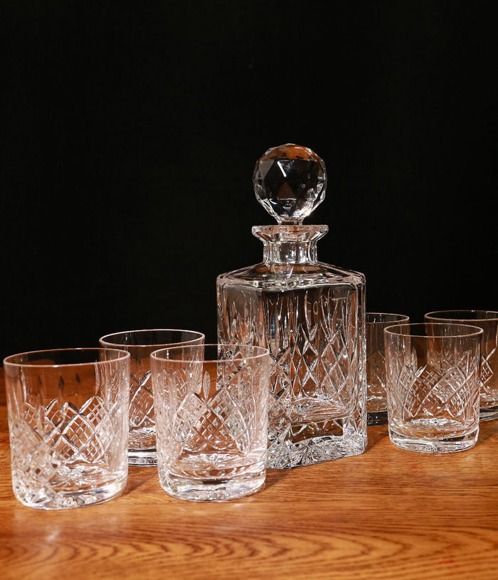 Panel Style Whisky 7 Piece Hosting Set