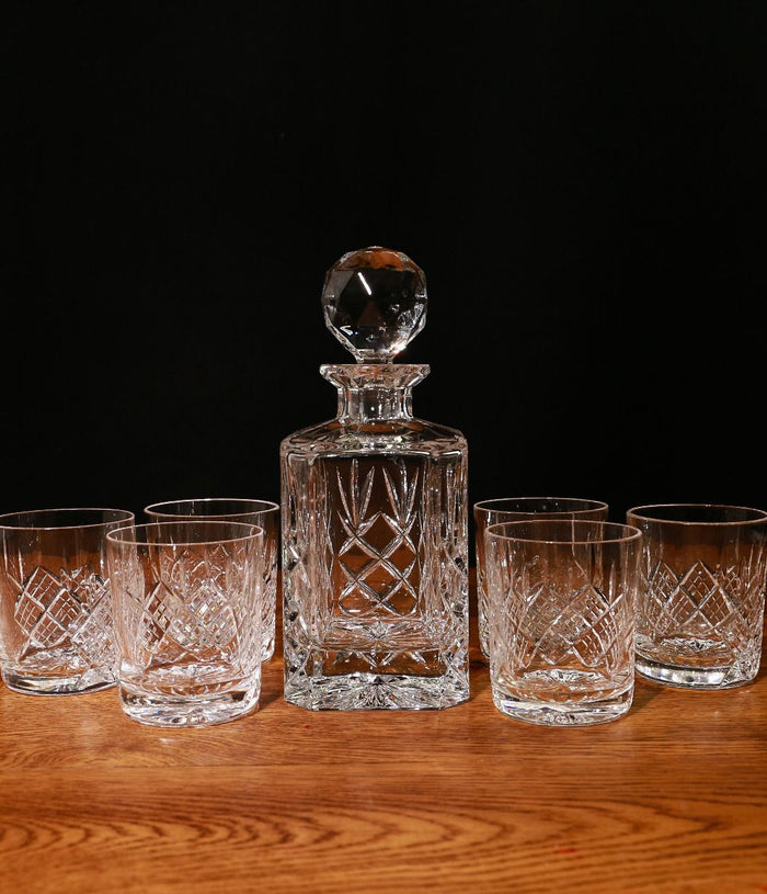 Panel Style Whisky 7 Piece Hosting Set