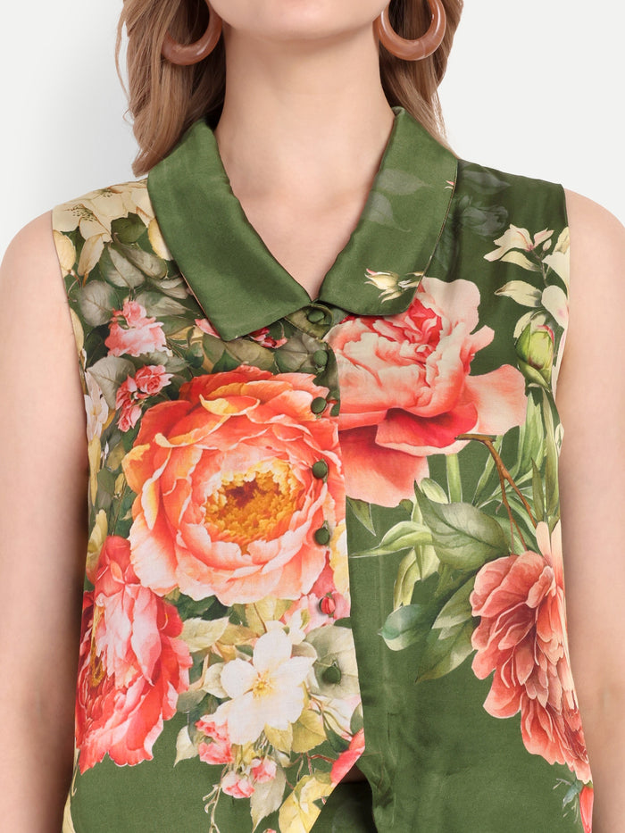 Women’s green floral Sito sleeveless jacket with tailored fit and stylish design