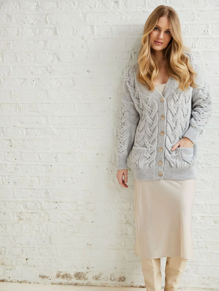 women_silver_cardigan_4_cb893a68-0304-41b4-8eea-ff3885936a20.jpg