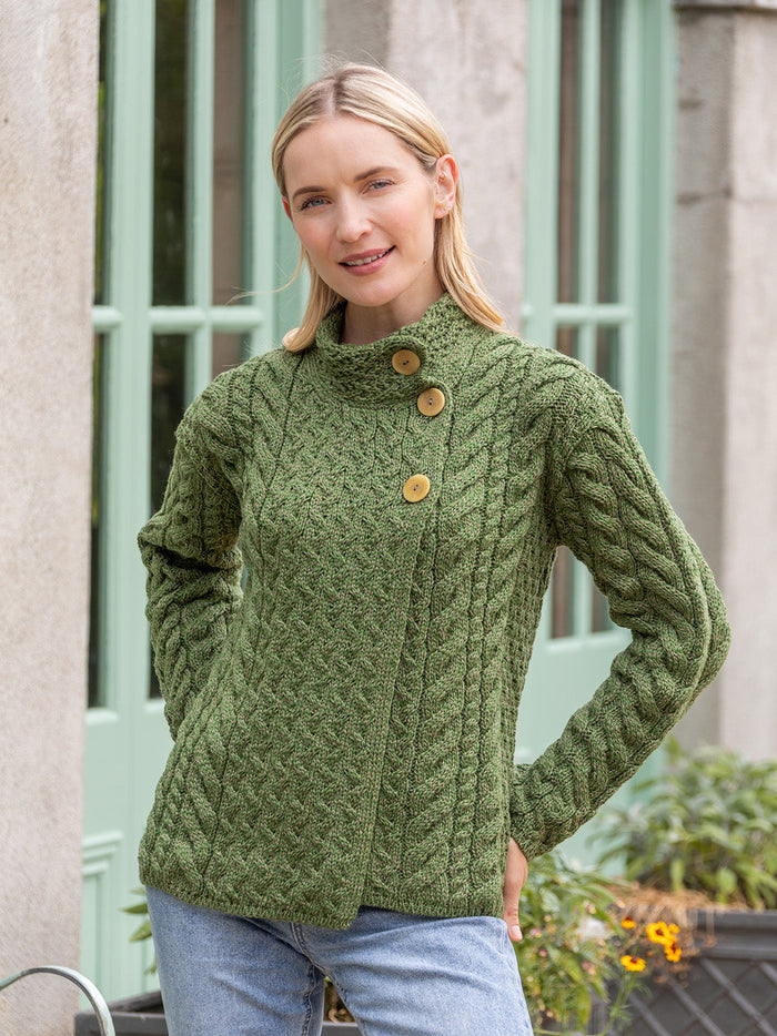 green_super_soft_button_cardigan_f600a00d-e2ce-44ac-8337-e41d57b35abe.jpg