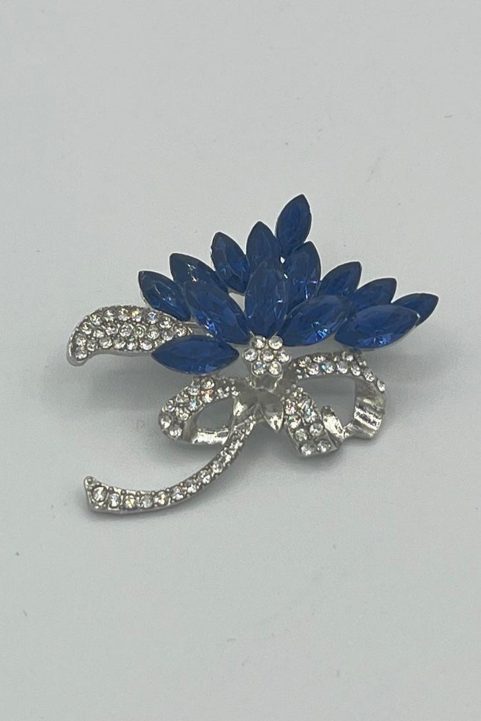 Tres Chic Orchid Broach