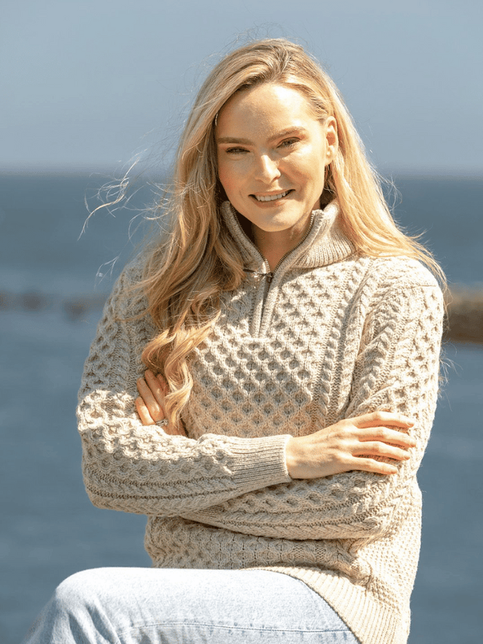 beige_half_zip_woman_eb09bd05-be23-4c25-b9c2-9eac59794223.png