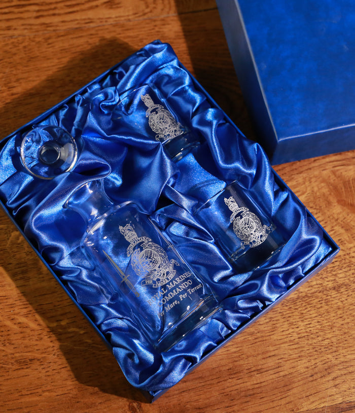 Whisky 'Wee Dram' Set, Engraved & in a Gift Box