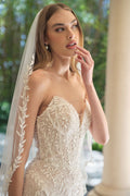 WL060 - Andrea Leo Couture