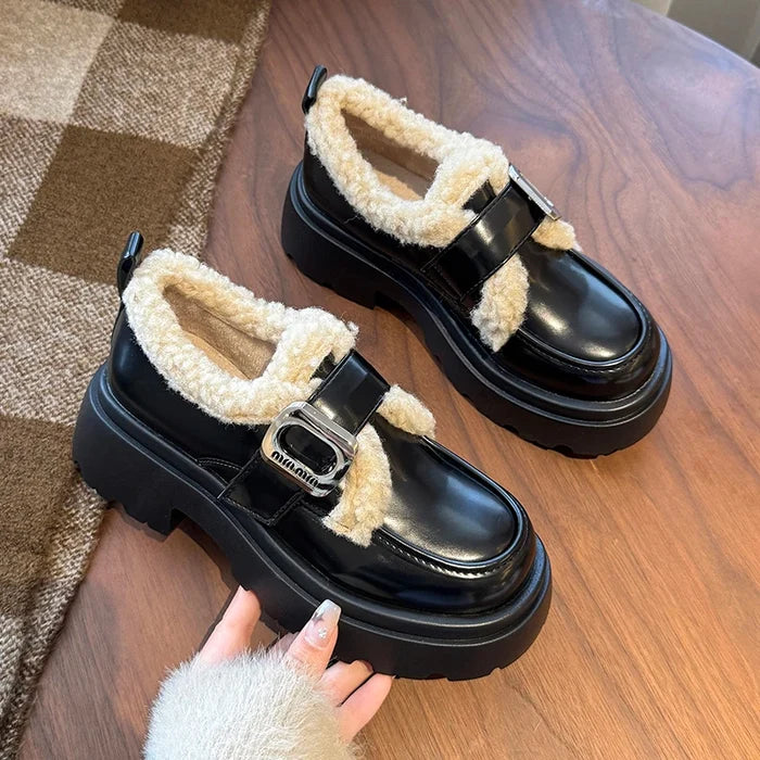 Women’s British-Style Fur Loafers