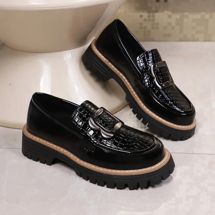 Women’s Large-Size Platform Loafers