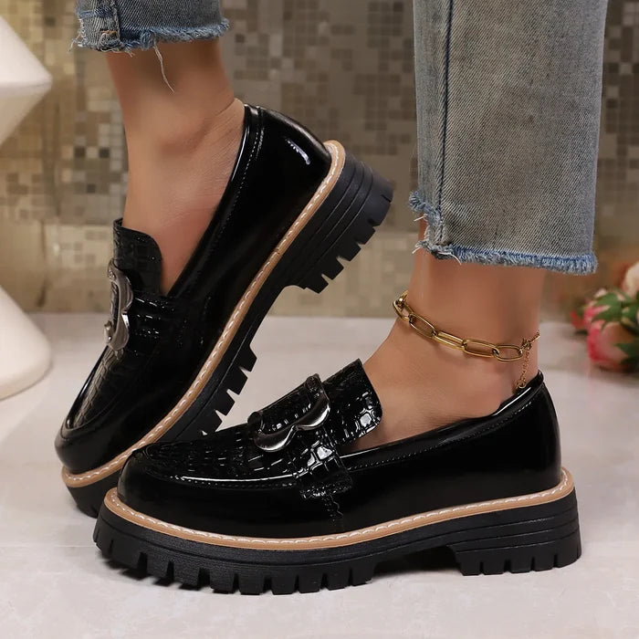 Women’s Large-Size Platform Loafers